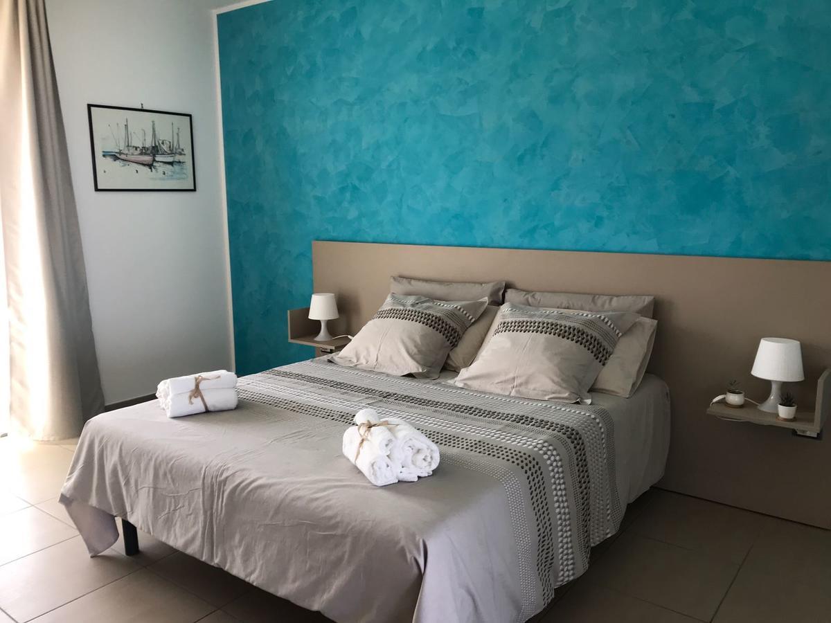 Appartamento Gambero Beach Santa Teresa Di Riva Luaran gambar